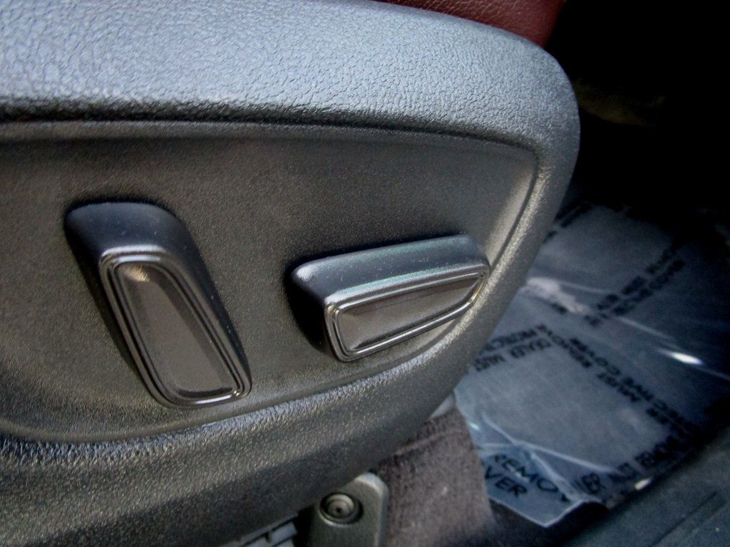 2022 Toyota Sienna Platinum AWD 7-Passenger - 22933551 - 42