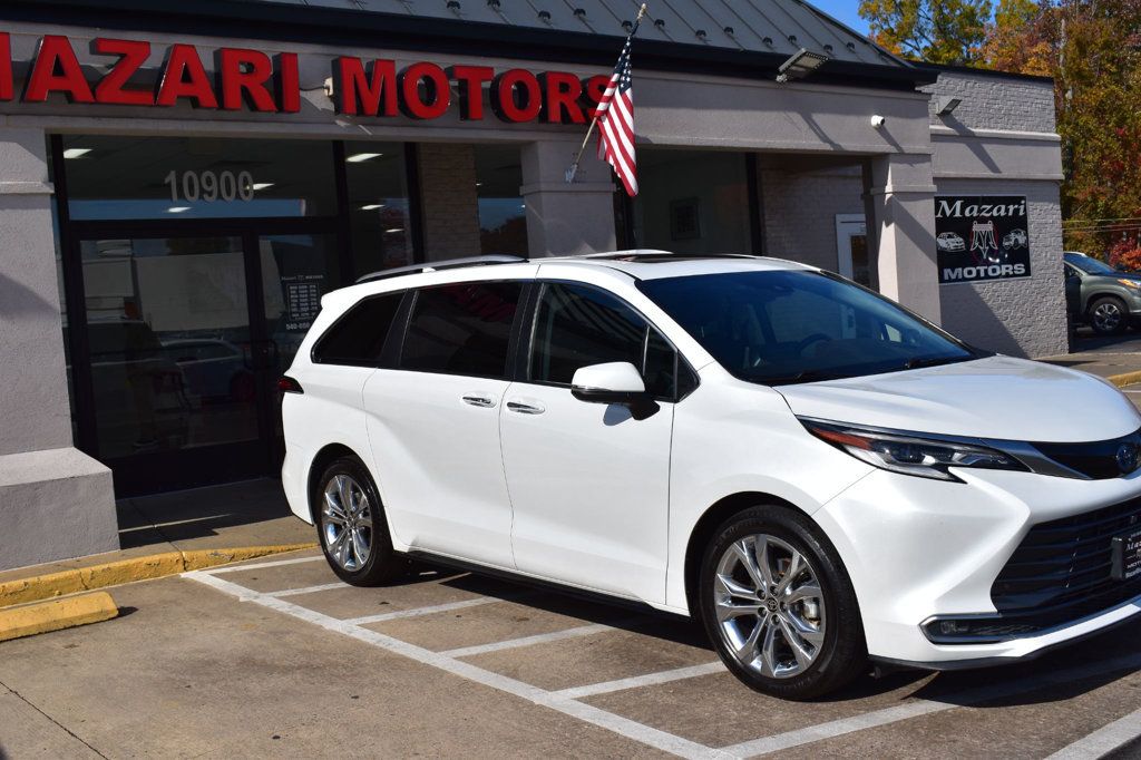 2022 Toyota Sienna Platinum FWD 7-Passenger - 22941146 - 8