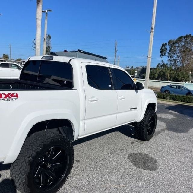 2022 Toyota Tacoma TRD Sport - 22664815 - 13