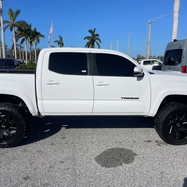 2022 Toyota Tacoma TRD Sport - 22664815 - 16