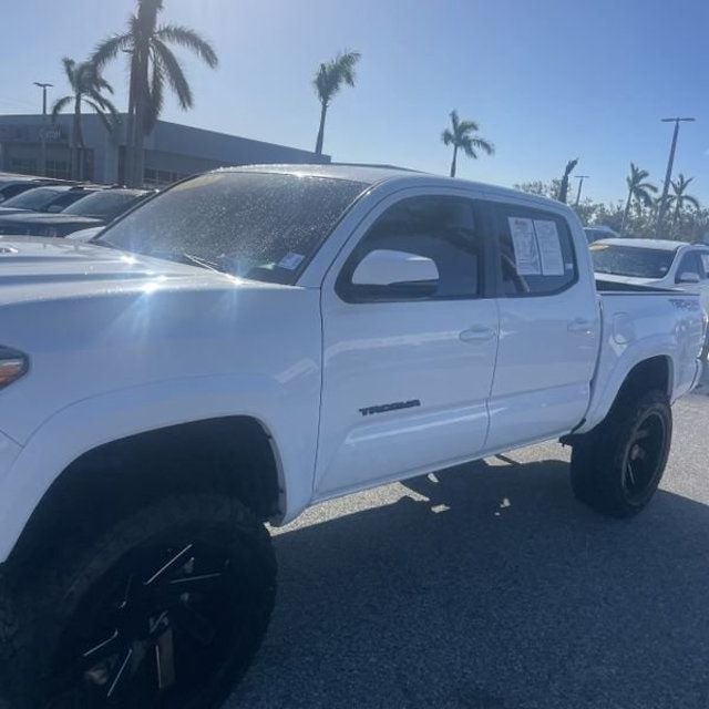 2022 Toyota Tacoma TRD Sport - 22664815 - 4