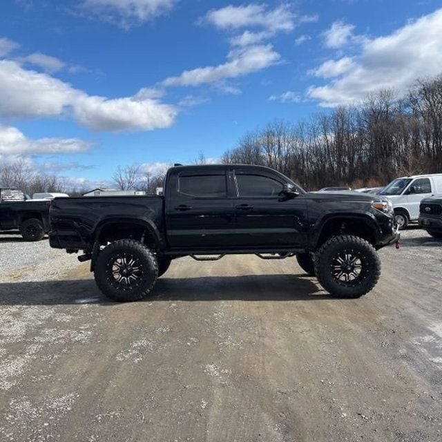 2022 Toyota Tacoma TRD Sport - 22766917 - 13