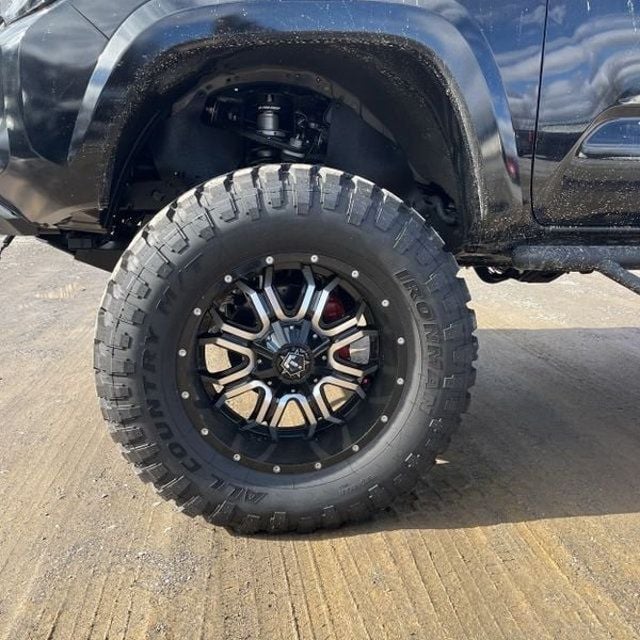 2022 Toyota Tacoma TRD Sport - 22766917 - 17