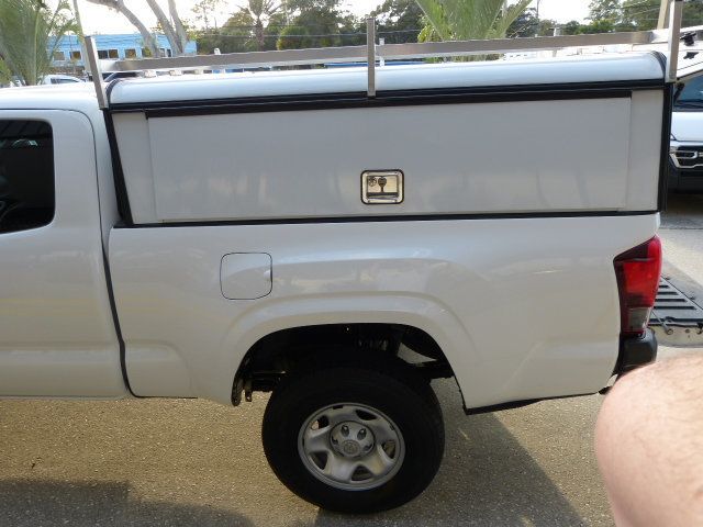 2022 Toyota Tacoma 2WD 2.7L 4CYL. GAS*EXTENDED CAB TRUCK*"ARE" TOPPER WITH LADDER RACK - 22954737 - 13