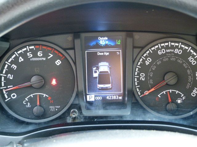 2022 Toyota Tacoma 2WD 2.7L 4CYL. GAS*EXTENDED CAB TRUCK*"ARE" TOPPER WITH LADDER RACK - 22954737 - 37