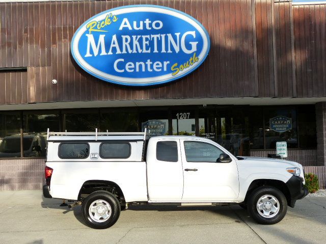 2022 Toyota Tacoma 2WD 2.7L 4CYL. GAS*EXTENDED CAB TRUCK*"ARE" TOPPER WITH LADDER RACK - 22954737 - 3