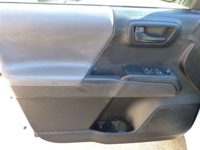 2022 Toyota Tacoma 2WD 2.7L 4CYL. GAS*EXTENDED CAB TRUCK*"ARE" TOPPER WITH LADDER RACK - 22973256 - 31