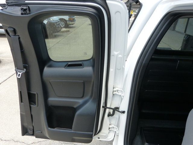 2022 Toyota Tacoma 2WD 2.7L 4CYL. GAS*EXTENDED CAB TRUCK*"ARE" TOPPER WITH LADDER RACK - 23015418 - 22