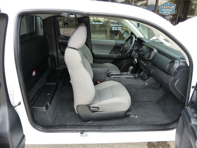 2022 Toyota Tacoma 2WD 2.7L 4CYL. GAS*EXTENDED CAB TRUCK*"ARE" TOPPER WITH LADDER RACK - 23062310 - 22