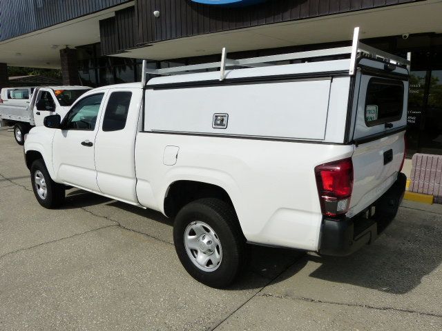 2022 Toyota Tacoma 2WD 2.7L 4CYL. GAS*EXTENDED CAB TRUCK*"ARE" TOPPER WITH LADDER RACK - 23066409 - 2