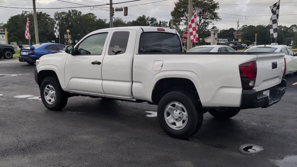 Toyota Tacoma 2WD ACCESS CAB photo 6