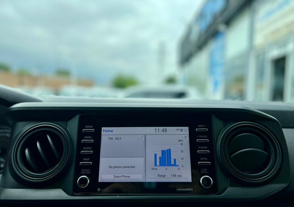 2022 Toyota Tacoma 2WD ACCESS CAB - 22924954 - 17