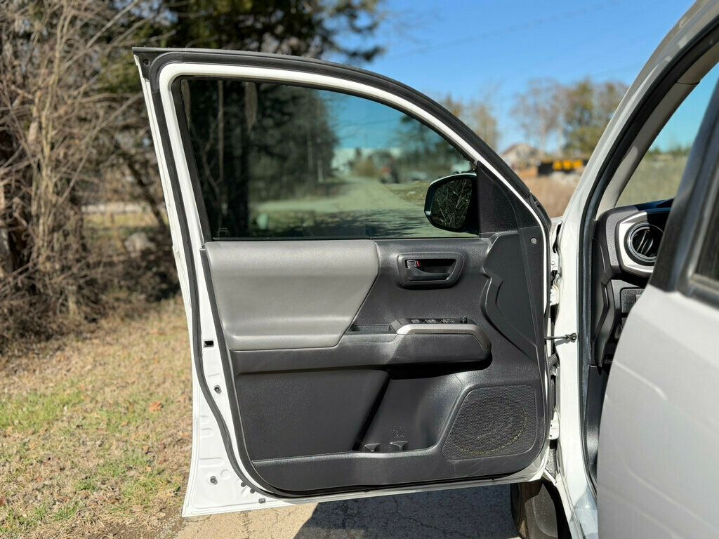 2022 Toyota Tacoma 2WD SR5 Double Cab 6' Bed V6 Automatic - 22988249 - 12
