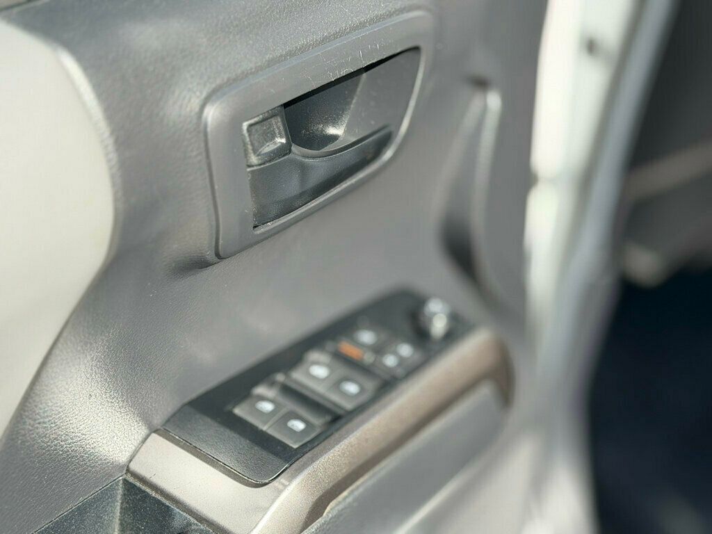 2022 Toyota Tacoma 2WD SR5 Double Cab 6' Bed V6 Automatic - 22988249 - 13