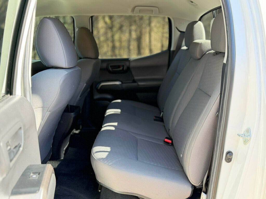 2022 Toyota Tacoma 2WD SR5 Double Cab 6' Bed V6 Automatic - 22988249 - 18