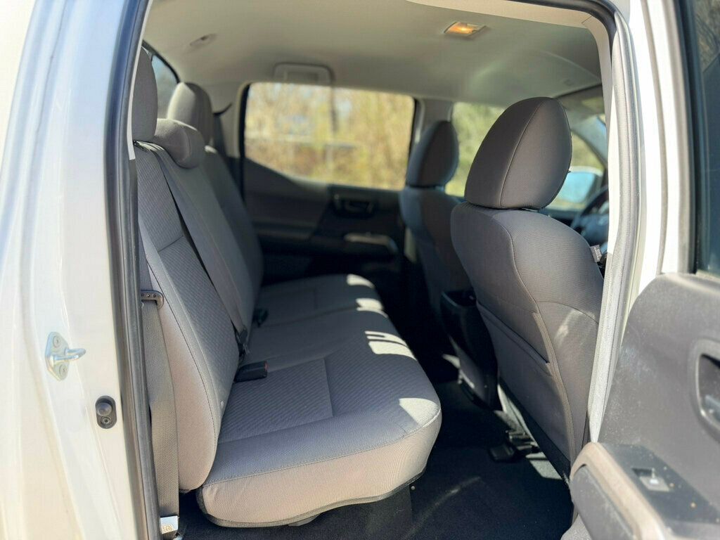 2022 Toyota Tacoma 2WD SR5 Double Cab 6' Bed V6 Automatic - 22988249 - 19