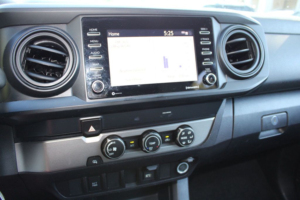 2022 Toyota Tacoma SR Double Cab photo 15