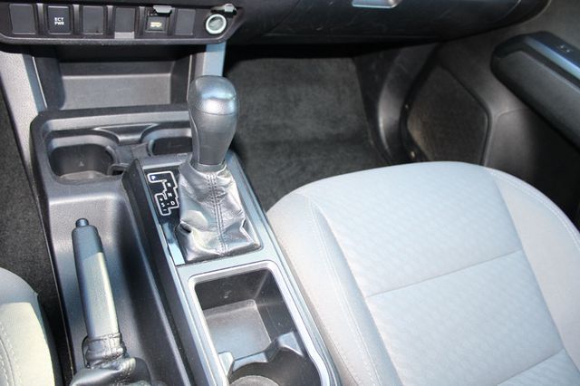 2022 Toyota Tacoma 2WD SR Double Cab 5' Bed I4 Automatic - 22908328 - 18