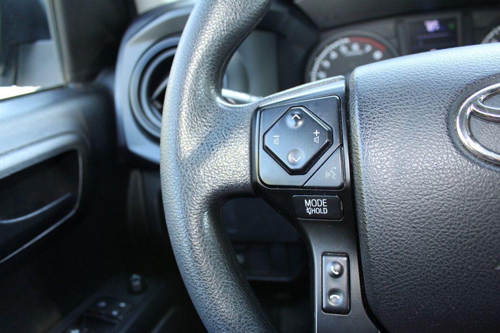 2022 Toyota Tacoma SR Double Cab photo 35