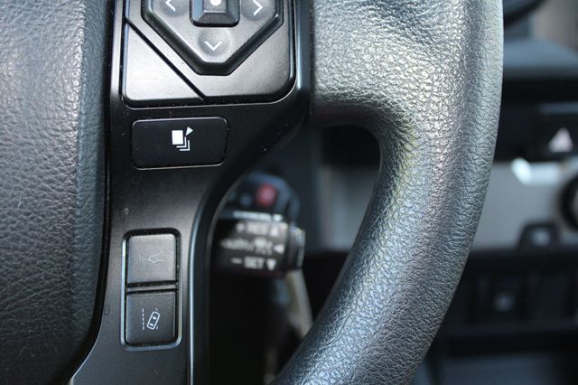 2022 Toyota Tacoma 2WD SR Double Cab 5' Bed I4 Automatic - 22908328 - 36