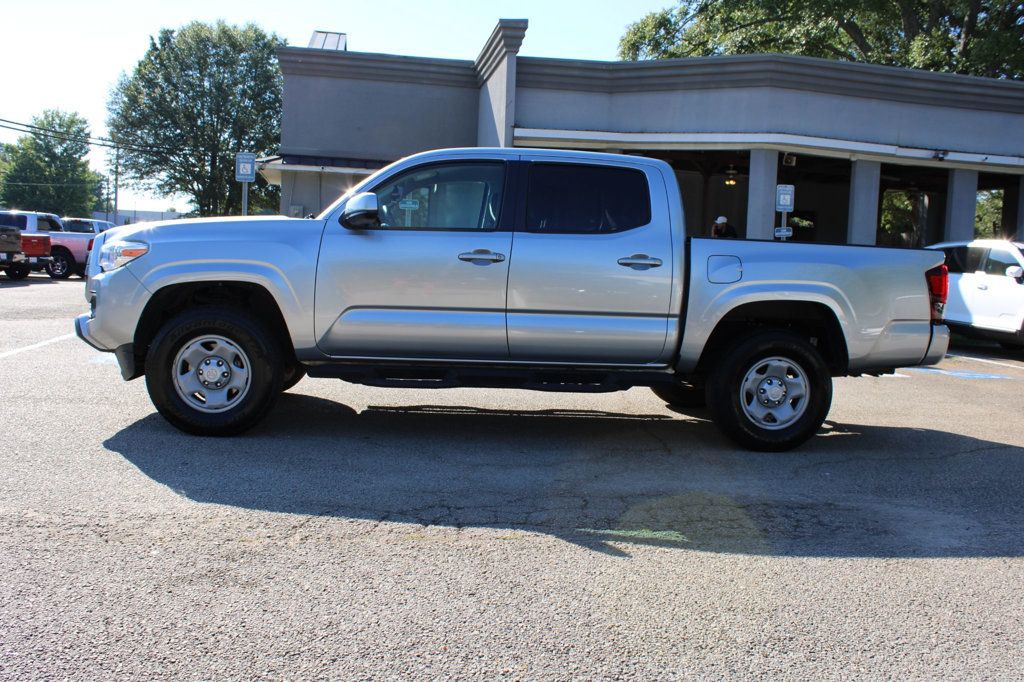 2022 Toyota Tacoma SR Double Cab photo 4