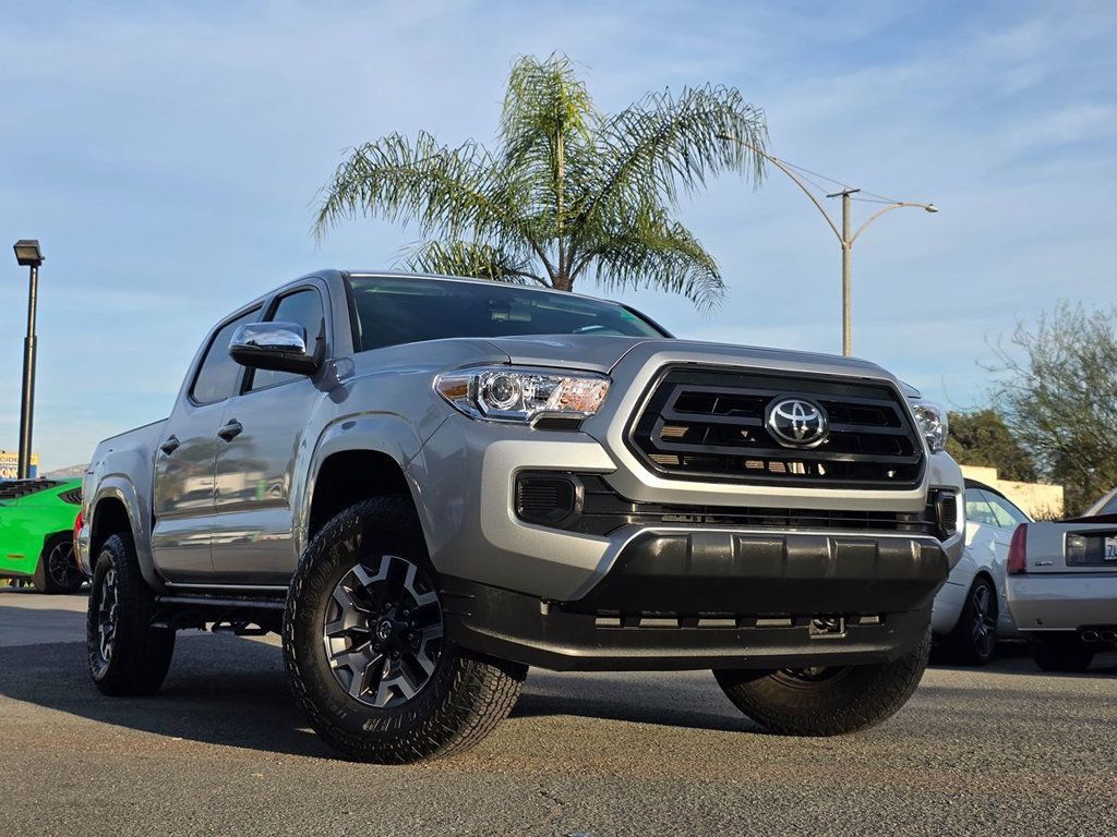 2022 Toyota Tacoma 2WD SR Double Cab 5' Bed I4 Automatic - 22961982 - 1