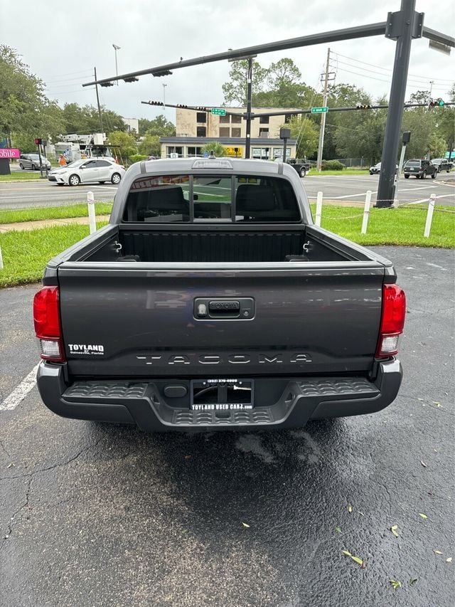 2022 Toyota Tacoma 2WD SR Double Cab 5' Bed I4 Automatic - 22530529 - 4