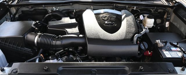 2022 Toyota Tacoma 2WD TRD Off Road Double Cab 5' Bed V6 Automatic - 23057030 - 22