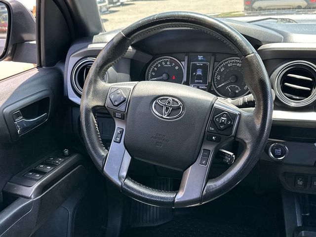 2022 Toyota Tacoma 2WD TRD Off Road Double Cab 5' Bed V6 Automatic - 23020003 - 16