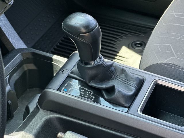 2022 Toyota Tacoma 2WD TRD Off Road Double Cab 5' Bed V6 Automatic - 23020003 - 17