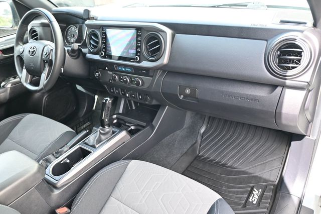 2022 Toyota Tacoma 2WD TRD Sport 17" KMC Wheels NITTO Tires King Shocks w/Reservoirs - 22931155 - 10