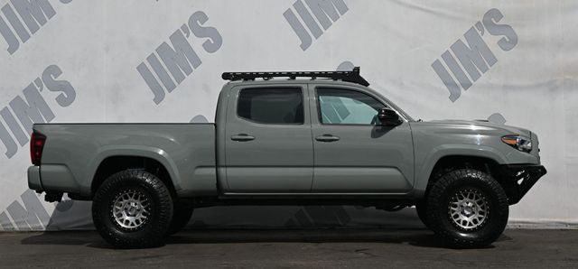 2022 Toyota Tacoma 2WD TRD Sport 17" KMC Wheels NITTO Tires King Shocks w/Reservoirs - 22931155 - 3