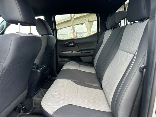 2022 Toyota Tacoma 2WD TRD Sport Double Cab 6' Bed V6 Automatic - 22984248 - 13