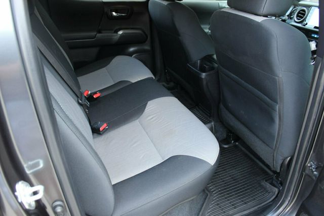 2022 Toyota Tacoma 4WD  - 23017865 - 13