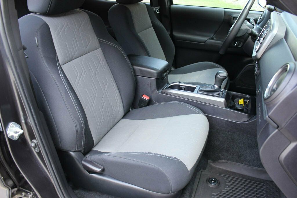 2022 Toyota Tacoma 4WD  - 23017865 - 18