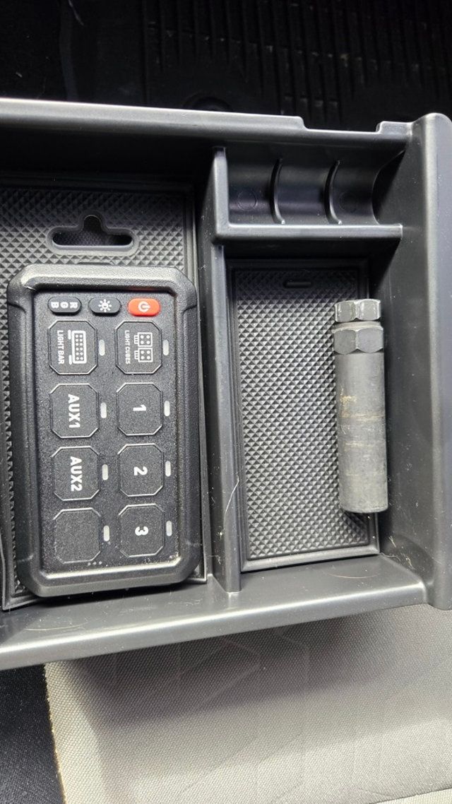 2022 Toyota Tacoma 4WD  - 22941602 - 36