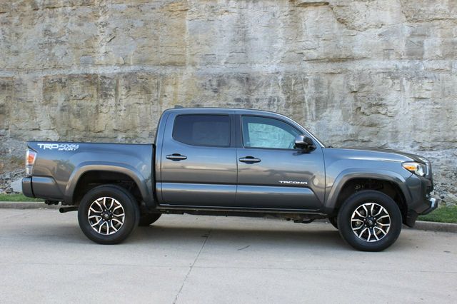 2022 Toyota Tacoma 4WD 1 Owner Crew Cab Sport 4x4 V6 Tow CLEAN 615-300-6004 - 23017865 - 1