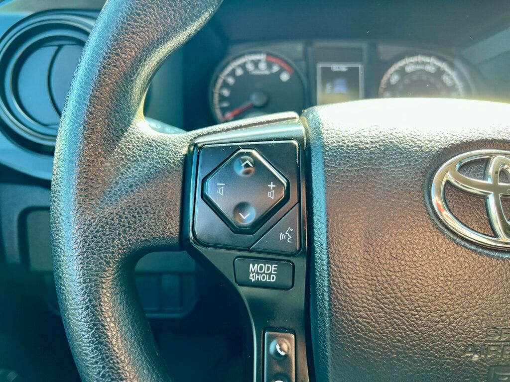 2022 Toyota Tacoma 4x4 Double Cab photo 18