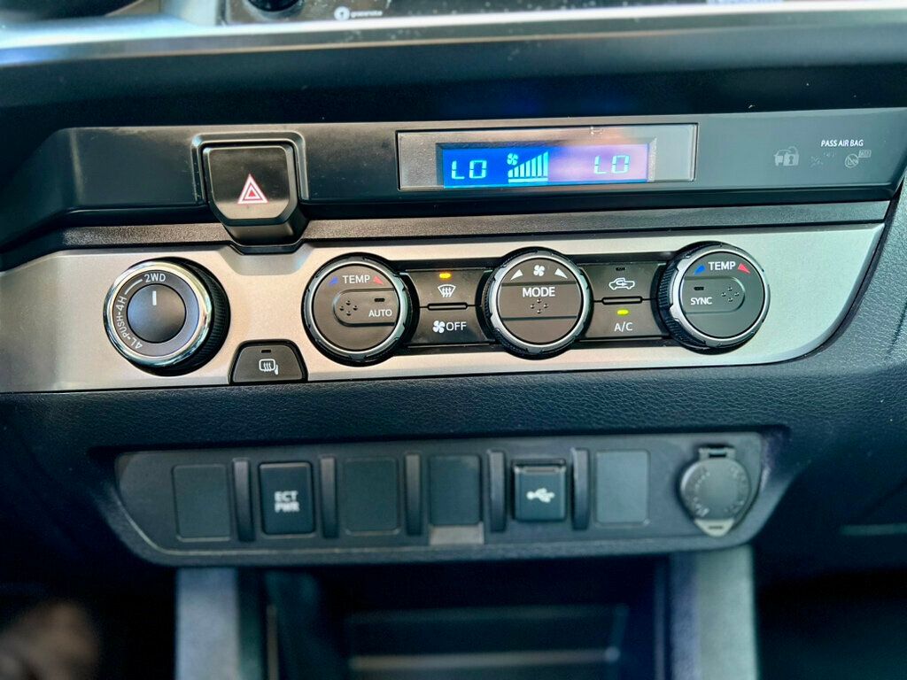 2022 Toyota Tacoma 4x4 Double Cab photo 22