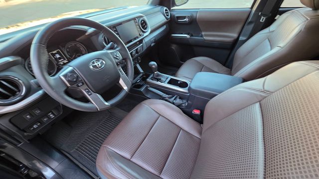 2022 Toyota Tacoma 4WD Limited Double Cab 5' Bed V6 Automatic - 22987511 - 20