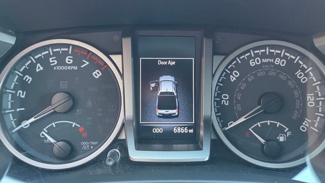 2022 Toyota Tacoma 4WD Limited Double Cab 5' Bed V6 Automatic - 22987511 - 22