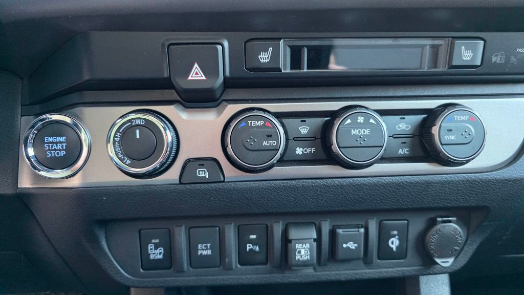 2022 Toyota Tacoma 4WD Limited Double Cab 5' Bed V6 Automatic - 22987511 - 25