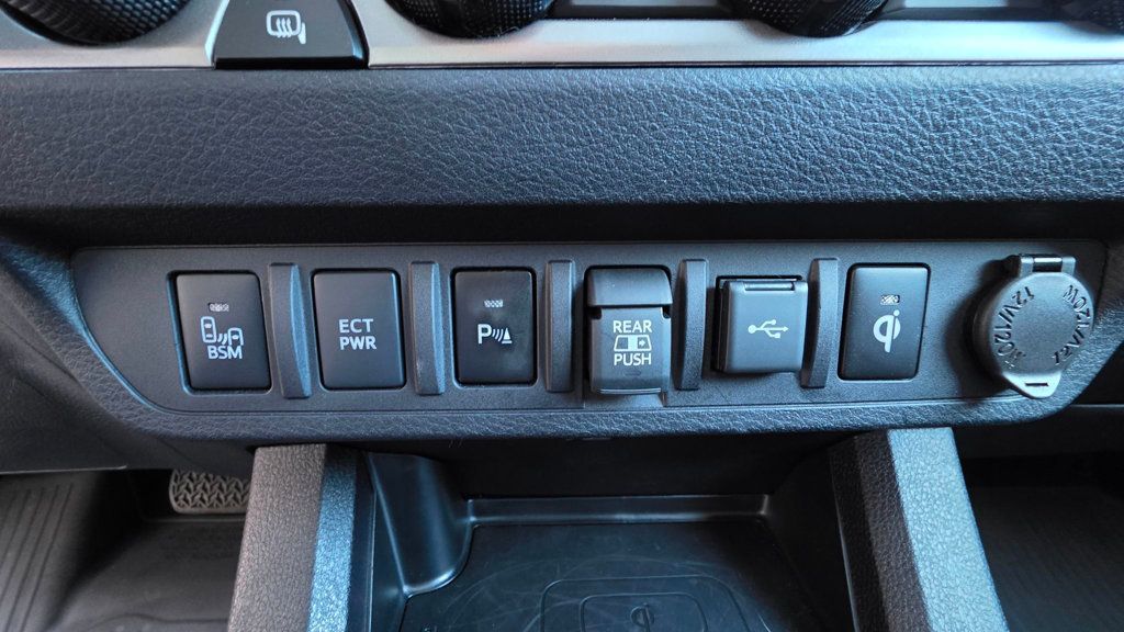 2022 Toyota Tacoma 4WD Limited Double Cab 5' Bed V6 Automatic - 22987511 - 26