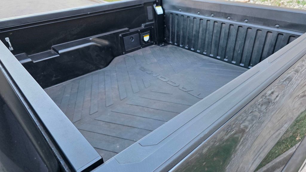 2022 Toyota Tacoma 4WD Limited Double Cab 5' Bed V6 Automatic - 22987511 - 55