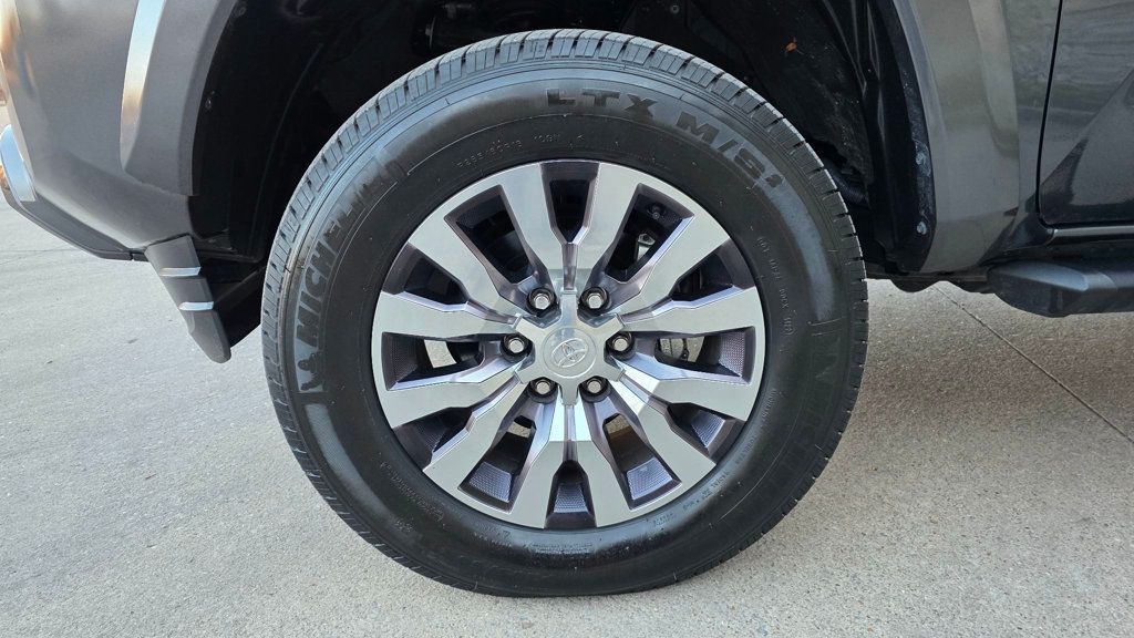 2022 Toyota Tacoma 4WD Limited Double Cab 5' Bed V6 Automatic - 22987511 - 68