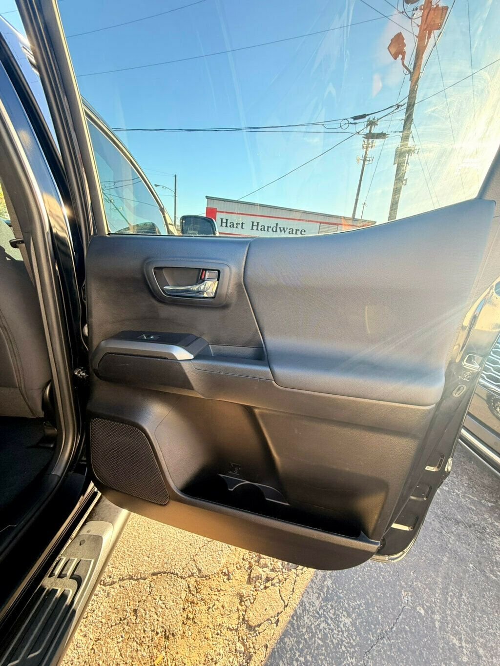 2022 Toyota Tacoma 4WD LocalTrade/TRD-Off-Road/DynamicRadarCruiseControl/BackupCam - 22932091 - 16