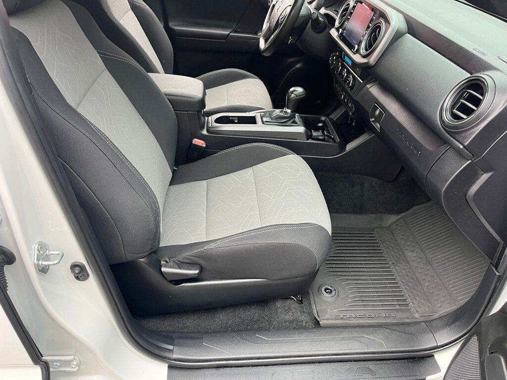 2022 Toyota Tacoma 4WD ONE OWNER / CLEAN CARFAX - 22967076 - 17
