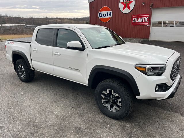 2022 Toyota Tacoma 4WD ONE OWNER / CLEAN CARFAX - 22967076 - 1