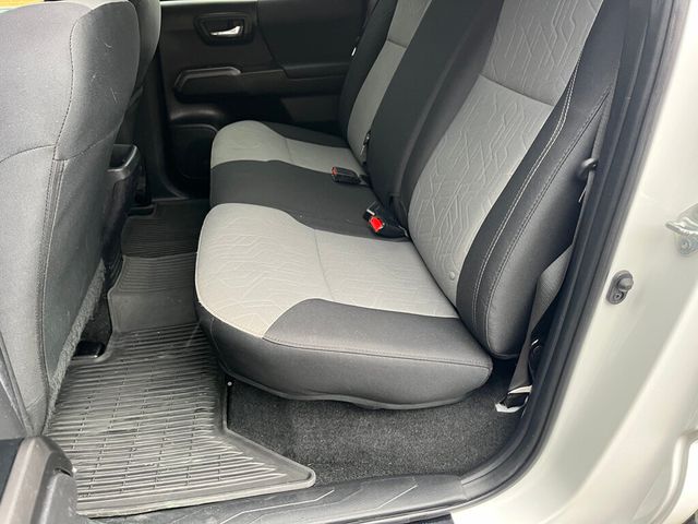 2022 Toyota Tacoma 4WD ONE OWNER / CLEAN CARFAX - 22967076 - 27