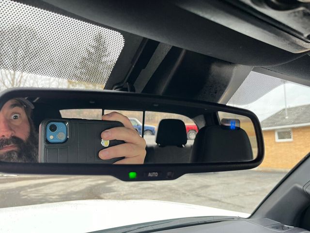 2022 Toyota Tacoma 4WD ONE OWNER / CLEAN CARFAX - 22967076 - 35